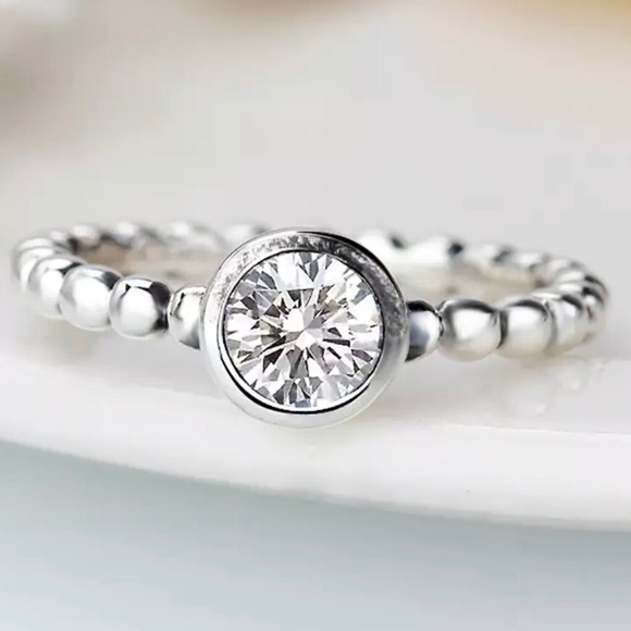 ZD Jewelry - Round Bezel Set CZ on Sterling Silver Bead Band
